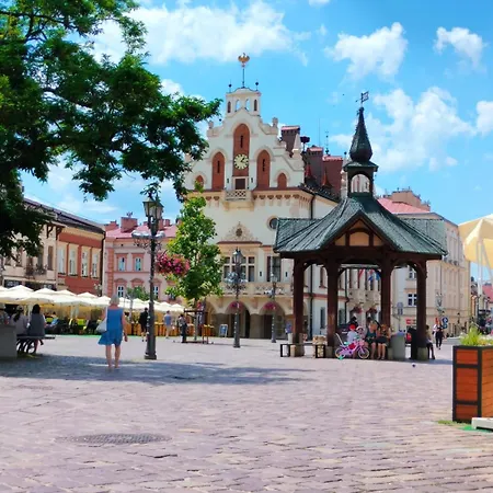 Comfy Апартаменти *